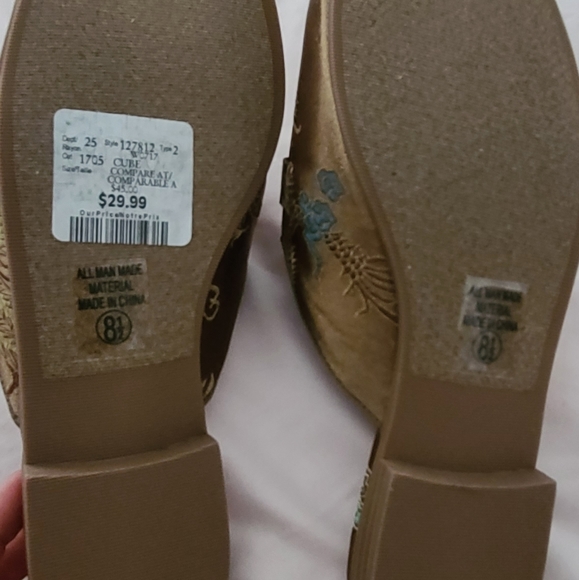 Brand new Mules. - Picture 3 of 4